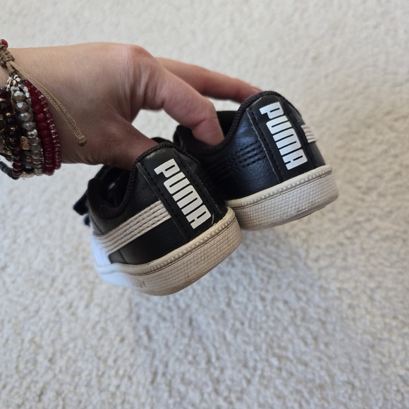 Puma Kids Size 8C Black and White Sneakers - Picture 8 of 11